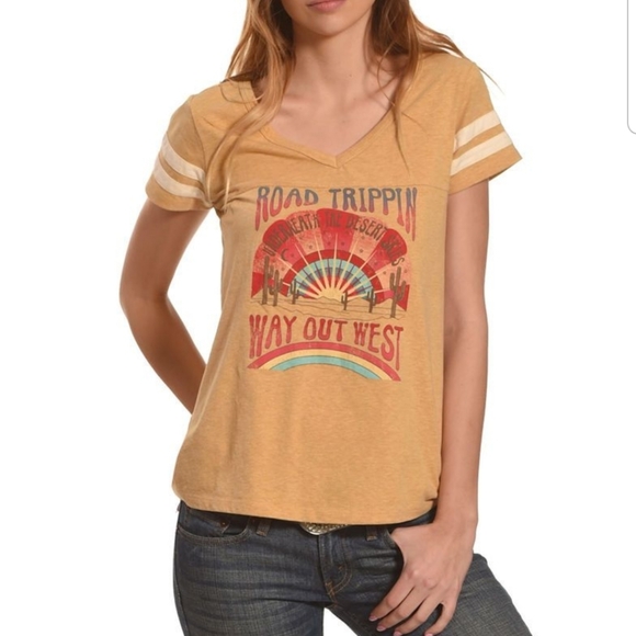 Shyanne Tops - Shyanne T shirt